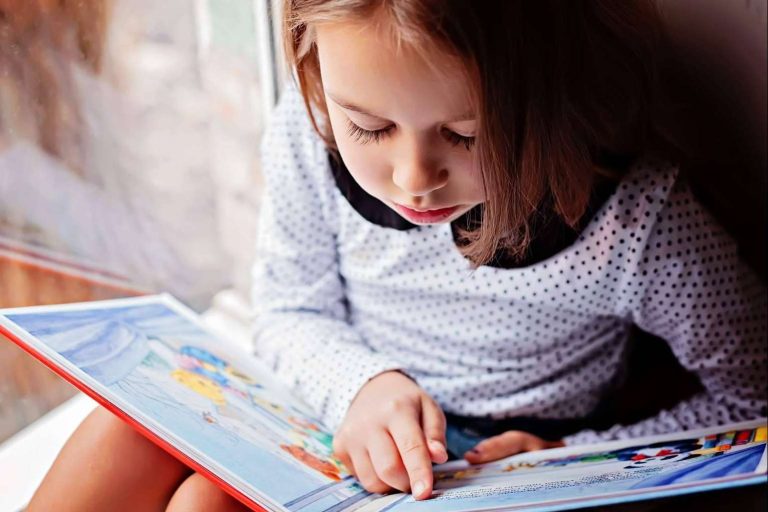 Encontrar libros infantiles para niños es posible en Libros Albatros