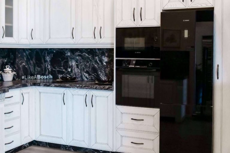 La madera como material protagonista en las cocinas, con Maderas Gámez