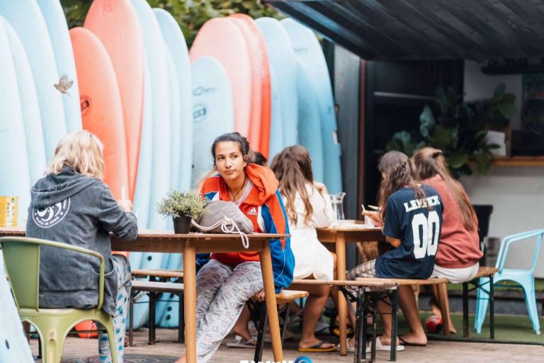 Family Surfers - Surfcamp Las Dunas, un turismo de moda entre los jóvenes