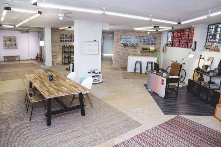 Poca Electronics, la formación en internet de electrónica, con Poca Poca