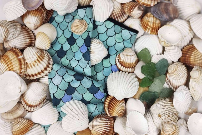 Entrevista a los fundadores de Isokisi, la marca de calcetines originales que combina arte y moda