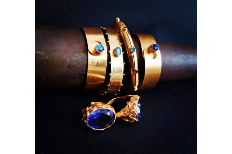 Las tendencias en joyas para regalar en Navidad de la mano de Isabel Lamadrid