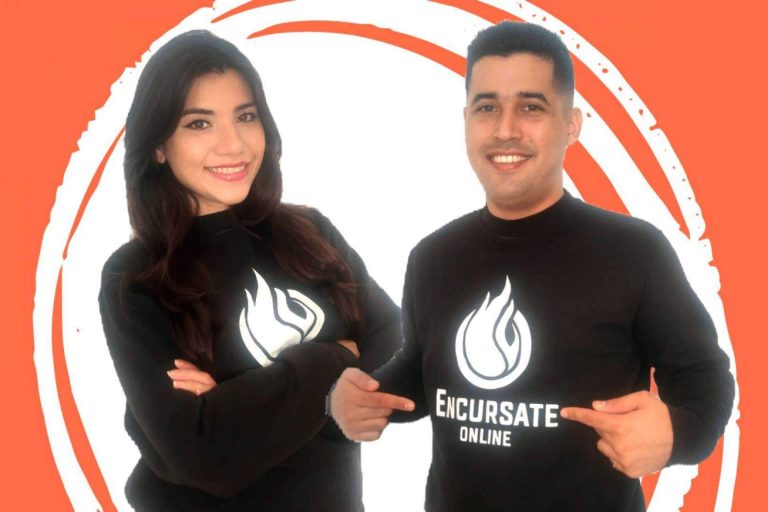 Encursate Online, la plataforma de mentores dedicada a enseñar a construir un negocio digital con Hotmart y Seminarios Online para generar altos ingresos