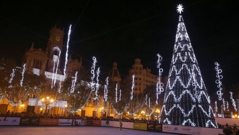 Navidad 2022 en Valencia: encendido de luces y planes para disfrutar en familia