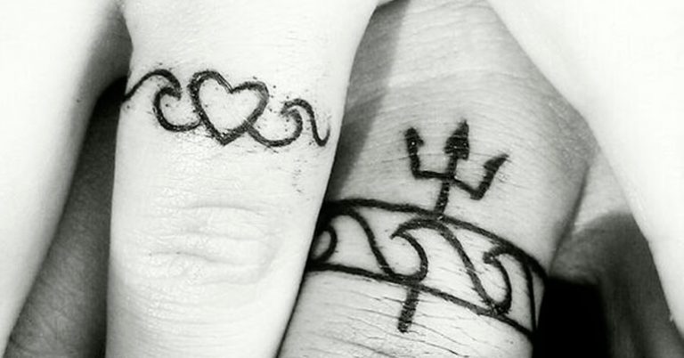 Tiktoker cuenta que por un tatuaje casi le niegan la entrada a Estados Unidos