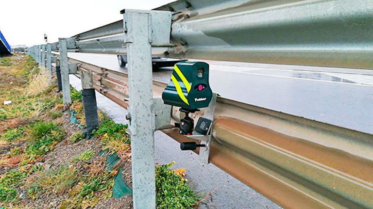 Ya no vale frenar antes de un radar: la DGT caza a los infractores por velocidad
