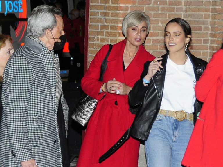 Gloria Camila, la prueba de que su relación con Ana María Aldón ha 'mejorado' tras su divorcio de su padre