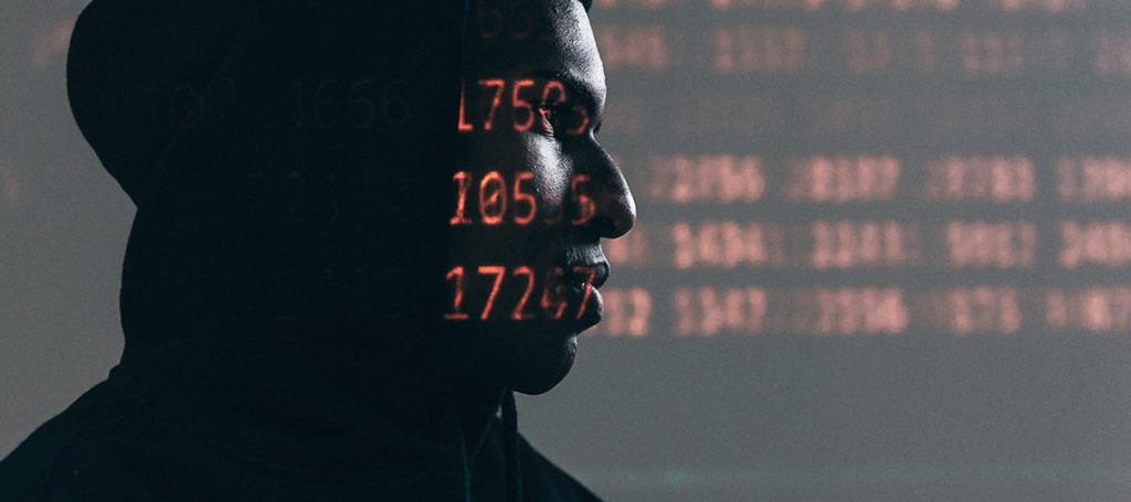 Los hackers españoles más famosos que no querrás que se acerquen a tus cuentas 104 Whistleblower un tipo de hacker