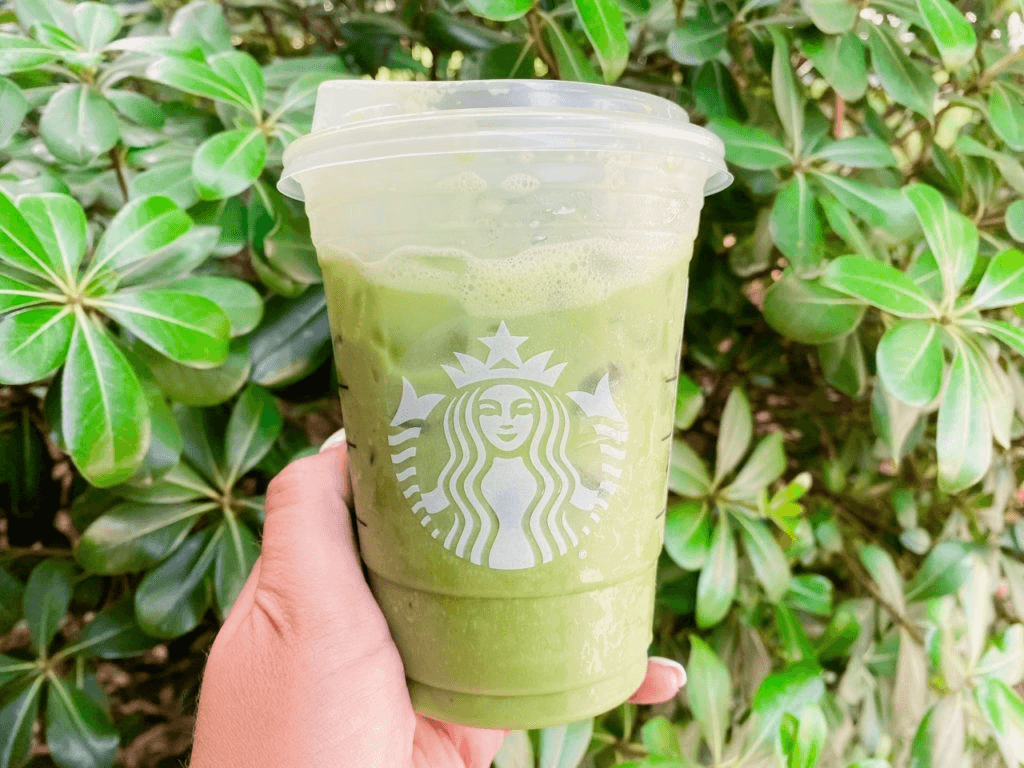 Starbucks: Estas son sus bebidas menos calóricas