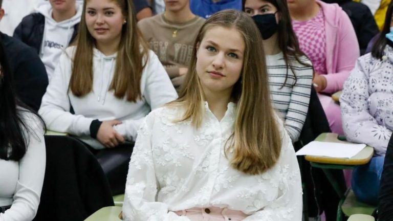 Así es la vida de la princesa Leonor en su día a día académico