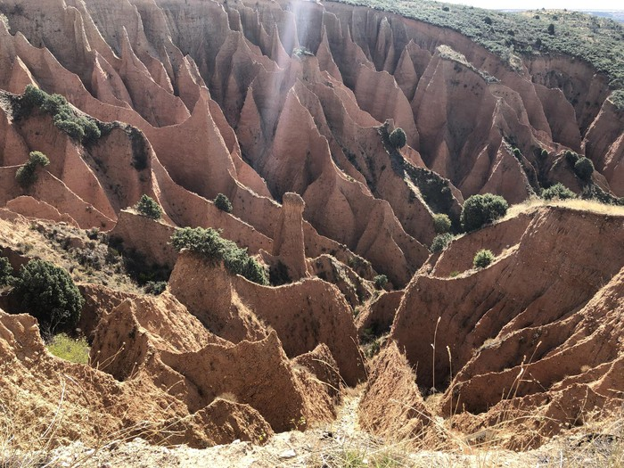Las agujas del diablo, el sendero montañoso a menos de una hora de Madrid