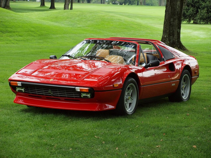 Coches: Ferrari 308 GTS de la serie “Magnum P.J”