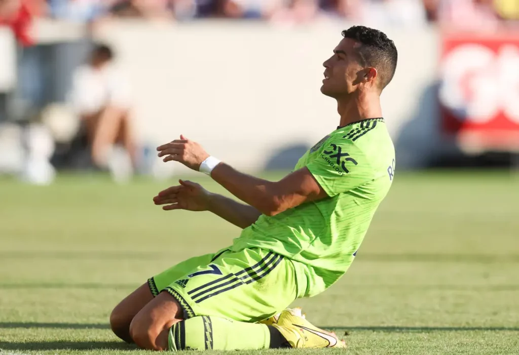 La única alternativa que tiene Cristiano Ronaldo de seguir jugando 82 Intentos fallidos para Mendes