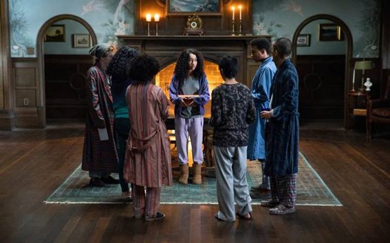 Los números de Netflix y la verdadera razón de la cancelación de la temporada dos de El Club de la medianoche