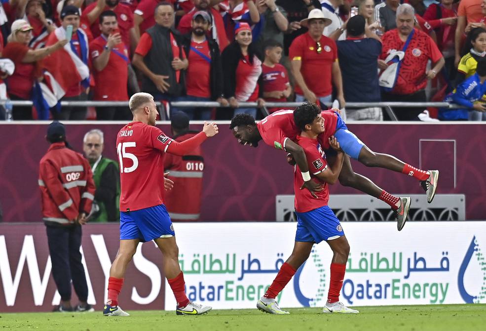 El dineral que ganará el equipo campeón del Mundial de Qatar 82 Los semifinalistas se ganan esta suma dinero