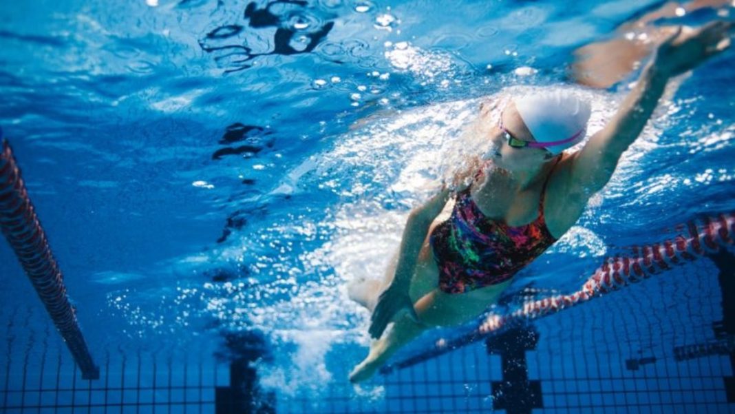 Esto es lo que no debes hacer con tus lentillas