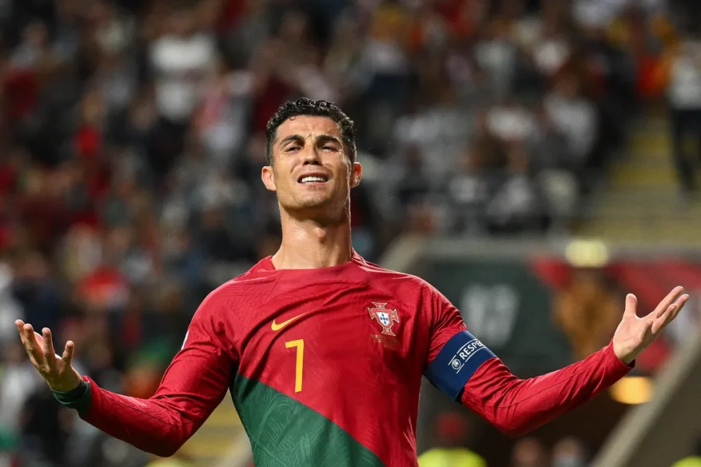 La única alternativa que tiene Cristiano Ronaldo de seguir jugando 80 No ve luz en el fútbol