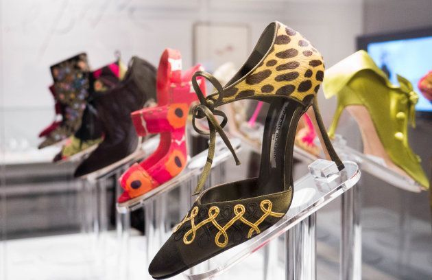 ¿Pero cuánto cuestan los zapatos de Manolo Blanhik?