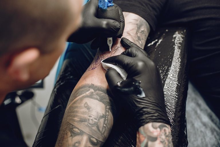 Tendencias de tatuajes en España 2025