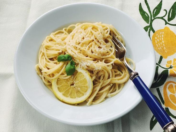 Receta de espaguetis al limón: Un paso trascendental