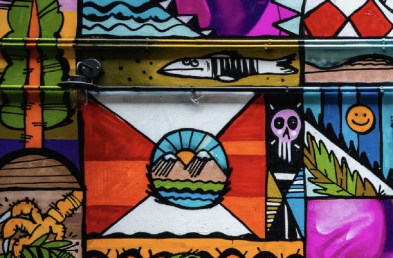 Murales y grafitis en bares, cafeterías y restaurantes