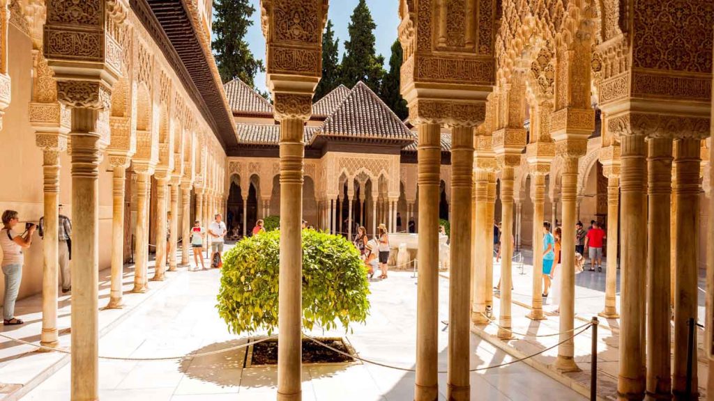 Conoce el verdadero origen de la Alhambra 