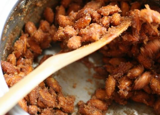 pasos almendras garrapiñadas