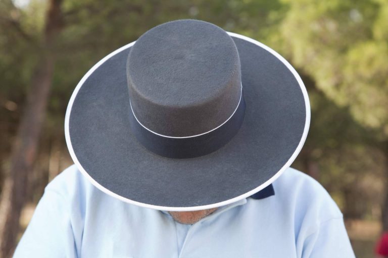 Encontrar un traje corto de hombre para ferias, romerías o montar a caballo en Viva la Feria