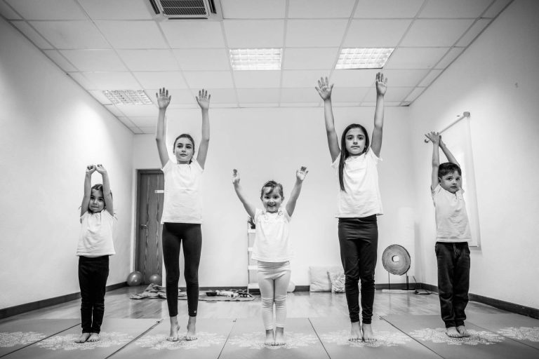 Yoga Maya Kids sobre los beneficios del yoga para niños