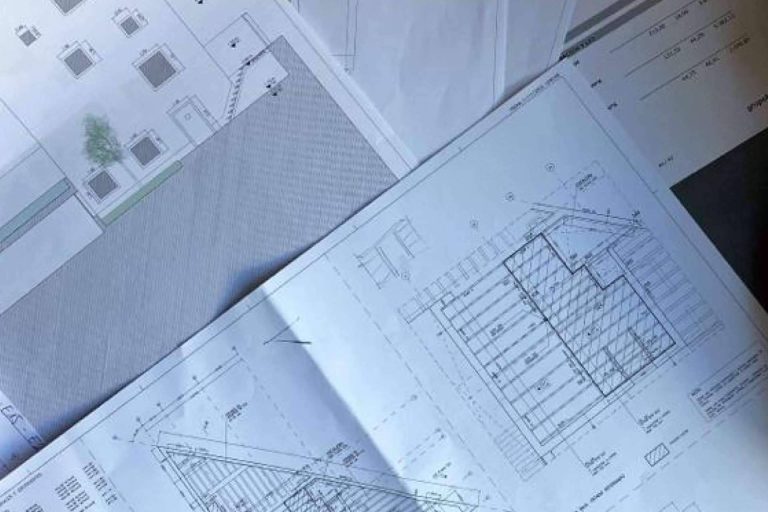 Grupo Kloos trabaja obras a libros abiertos