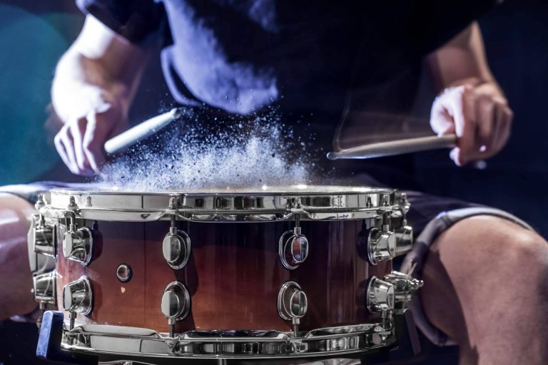 Los accesorios necesarios para los instrumentos de batucada, de la mano de Percuforum