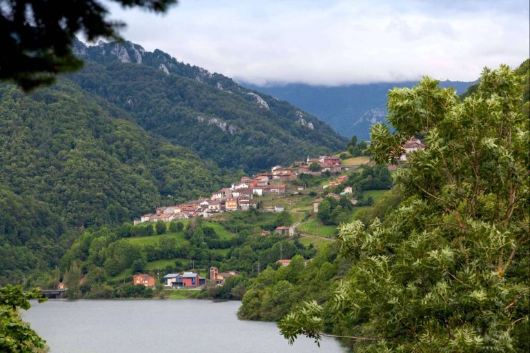 Iberia North ofrece la oportunidad de tener una casa en Colunga