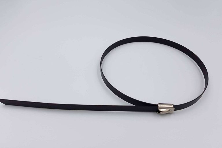 Bridas de acero inoxidable recubiertas y sin recubrir en la firma Infosolucion