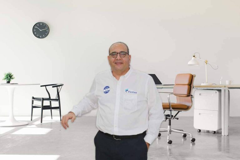 Camilo Atala Faraj, mediante Ficohsa, trabaja para proteger los recursos naturales en Honduras