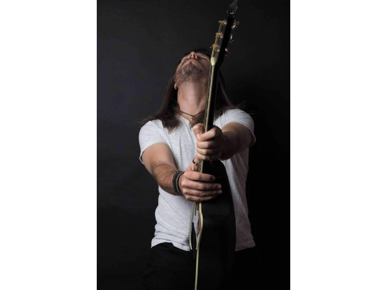 Disidente, el nuevo disco de Lott