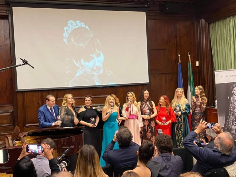 Andreina Fuentes Angarita fue galardonada con el premio Callas Tribute en Nueva York