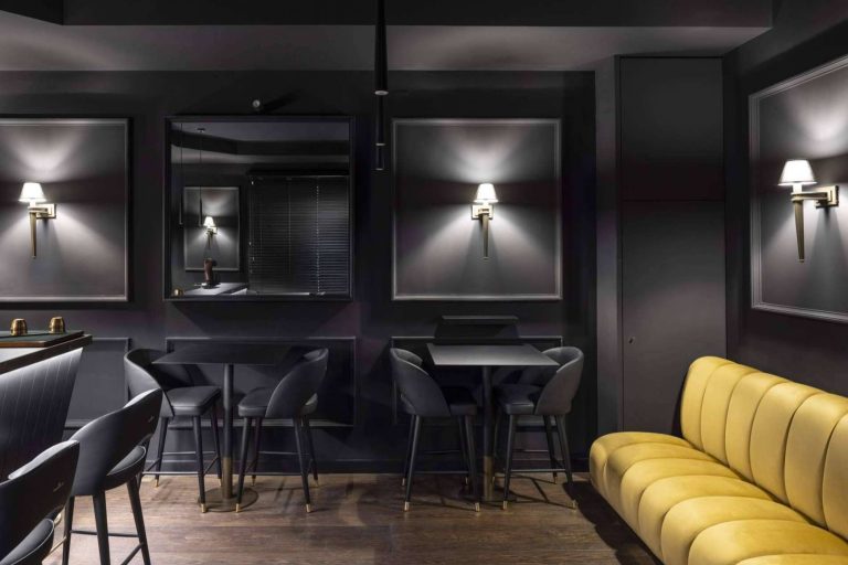 Estancias secretas en vestidores y speakeasys, lo último de Alberto Torres