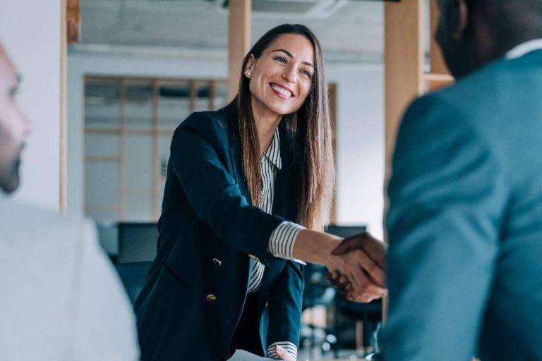 Encontrar al candidato ideal para una empresa en pocos clics de la mano de Hirint