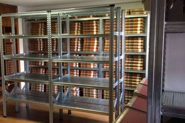 OfficeDeco muestra las estanterías metálicas perfectas para la oficina