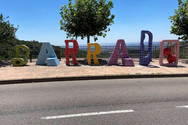 La gran demanda de las letras corporativas de las localidades MobuArtex