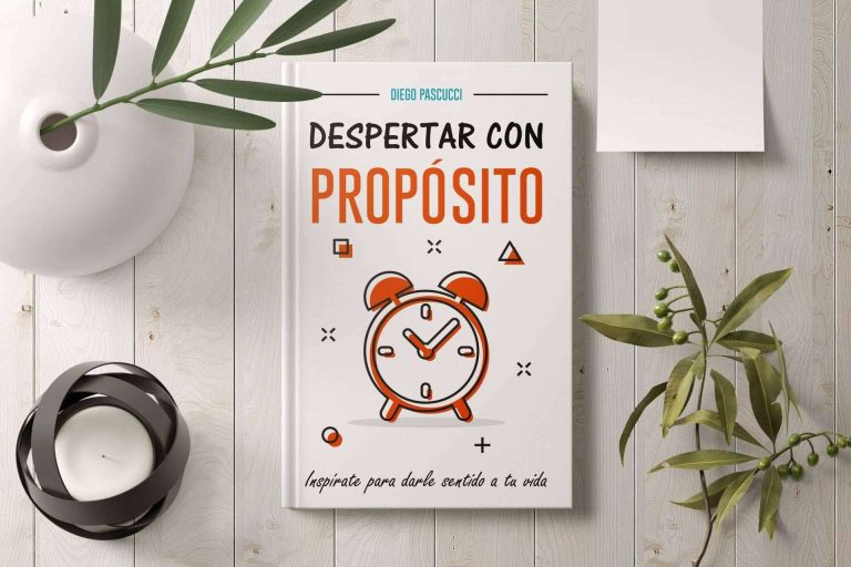El libro de motivación personal 'Despertar con propósito' es perfecto para regalar estas navidades