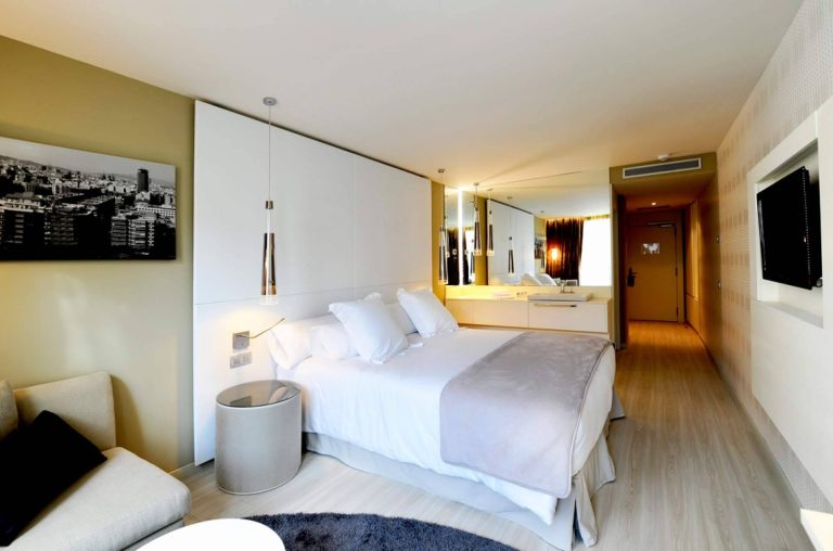 Conocer las características diferenciales de GRUMS Barcelona Hotel&Spa