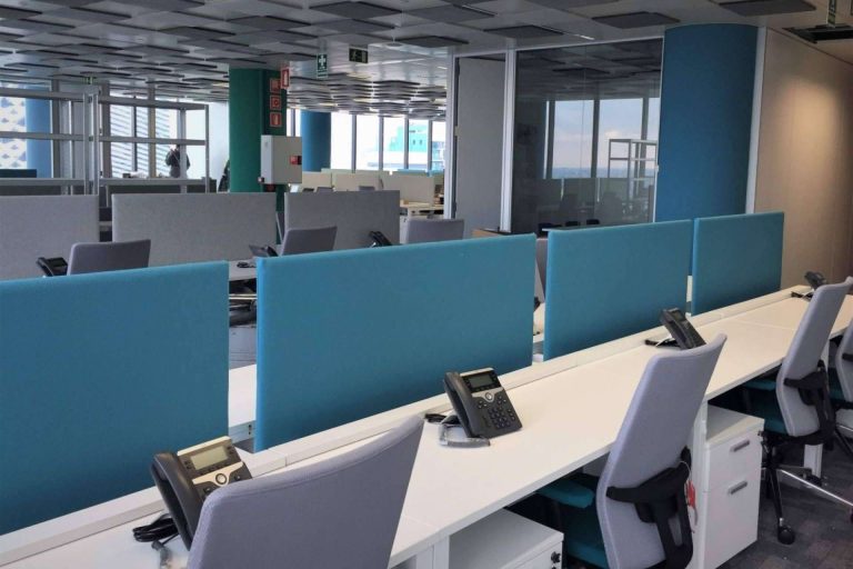 Los paneles acústicos ideales para oficinas, coworkings y call centers