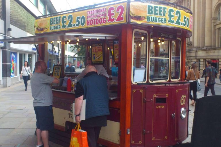 Al estudiar inglés con English Tickety Boo, el alumno obtendrá información general y aprenderá sobre temas de interés personal de forma indirecta