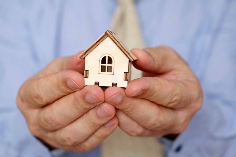 ¿Se debe contratar un seguro de vida con una hipoteca?, por la empresa Seguros Academy