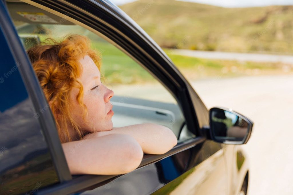 Por qué te mareas en el coche 86 Mirar por la ventana de un coche