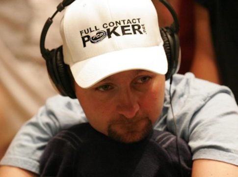 Daniel Negreanu en un torneo de póker Daniel Negreanu en un torneo de póker