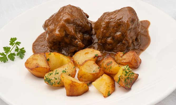 La receta de rabo de toro que está de ‘10’ y no engorda ni un gramo