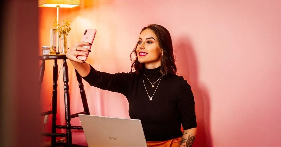 Analizamos el trabajo que hay detrás de un influencer