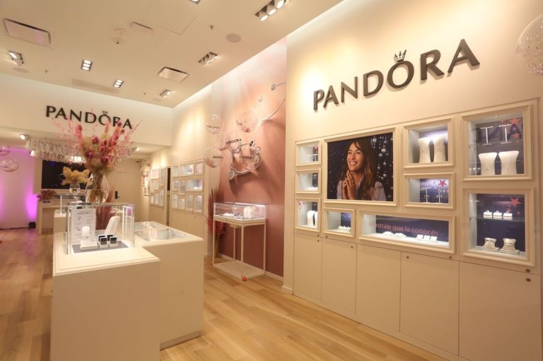Las novedades de Pandora para bordar tu regalo de Reyes